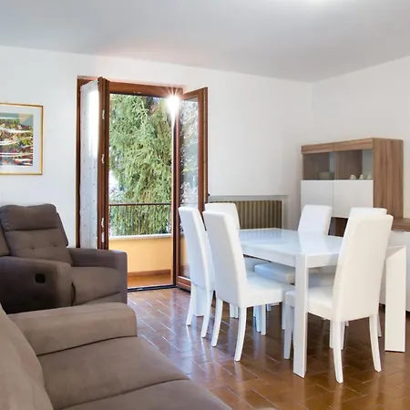Casa Esino - Fresh Mountain Escape Daire *